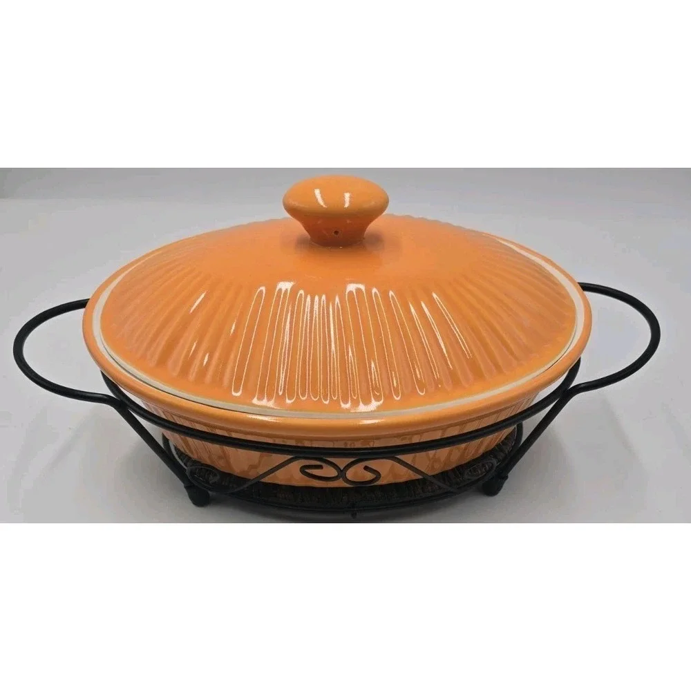 Temp-tations by Tara Butternut Squash Serving Dish Casserole Metal Holder